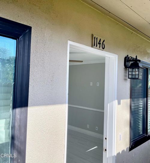 1146 Pittsfield Ln, Ventura, CA, 93001-3867 | Card Image