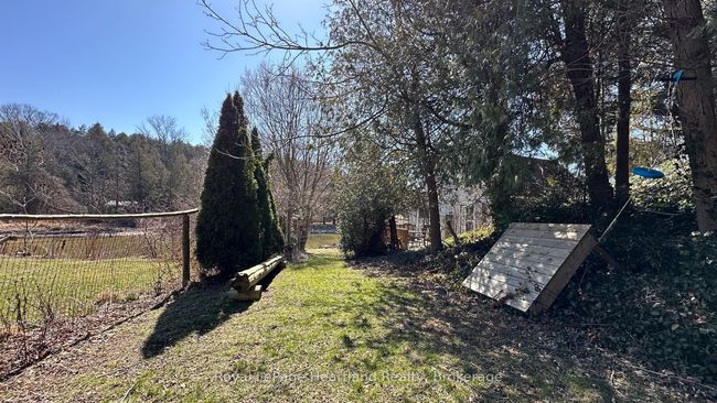 9 Maple Lane, House other with 3 bedrooms, 1 bathrooms and 1 parking in Goderich ON | Image 40