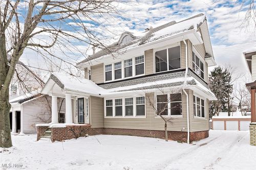 2819 E Derbyshire Rd, Cleveland Heights, OH, 44118-2776 | Card Image