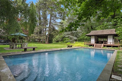 328 Mclain St, Bedford Hills, NY, 10507-2229 | Card Image