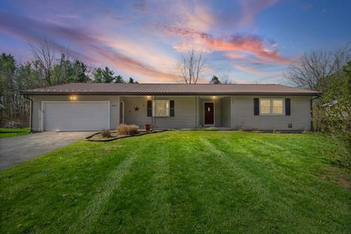 5154 Deliverance Ave, Marion, NY, 14505-9543 | Card Image