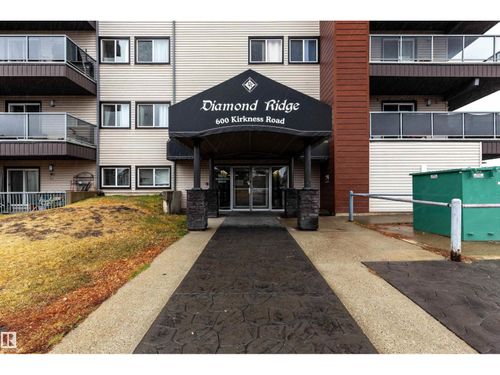 600 Kirkness Rd Nw, Edmonton, AB, T5Y2H5 | Card Image