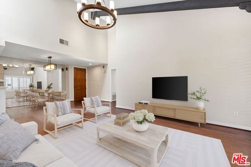 unit-409-8600 Tuscany Ave, Playa del Rey, CA, 90293-8699 | Card Image