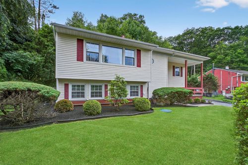 69 Crafts Rd, Carmel, NY, 10512-3701 | Card Image