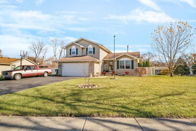 120 N 129th Infantry Drive, House other with 3 bedrooms, 1 bathrooms and 2 parking in Joliet IL | Image 2