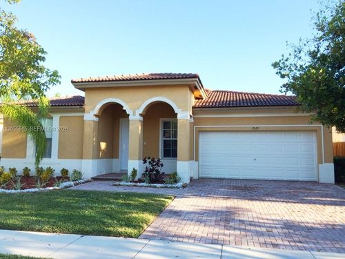 2123-2123 Ne 38th Rd, Homestead, FL, 33033-5105 | Card Image