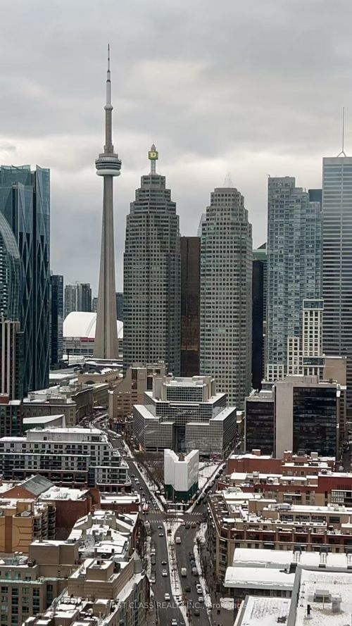 3511-180 Front Street E, Toronto, ON, M5A0A9 | Card Image