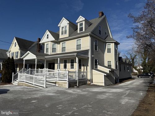 4 Sudbrook Ln, PIKESVILLE, MD, 21208-4117 | Card Image