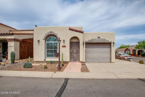 1126 W Caminito Mio, Sahuarita, AZ, 85629-8032 | Card Image