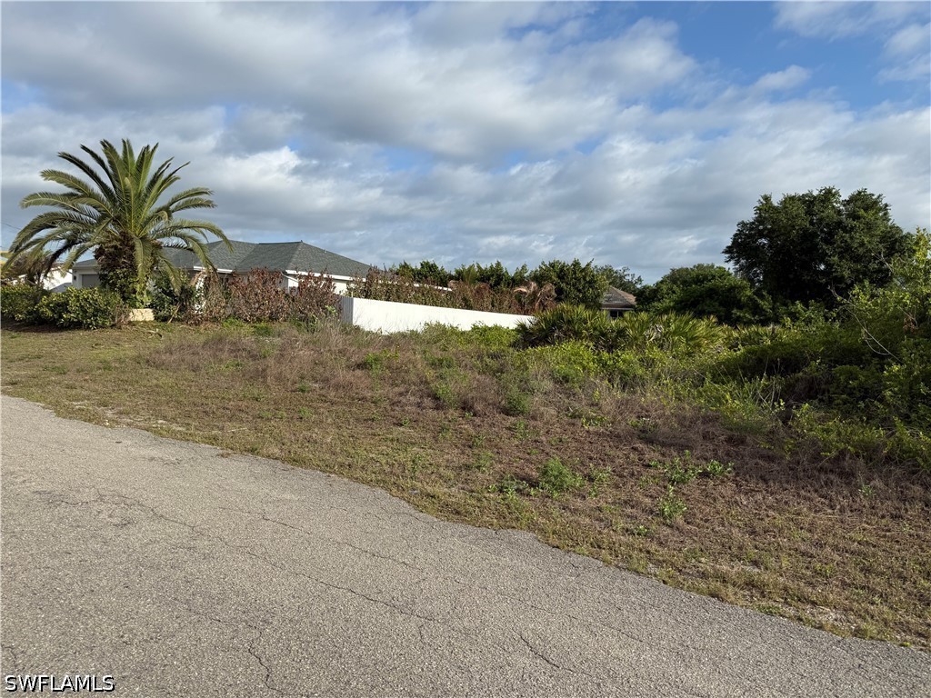 Land in Lehigh Acres 2