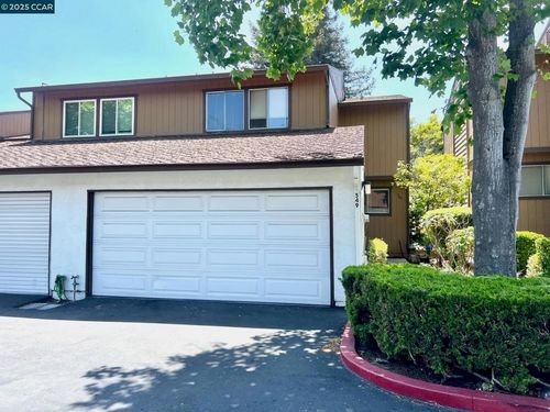 549 Chabre Ct, El Sobrante, CA, 94803-1718 | Card Image