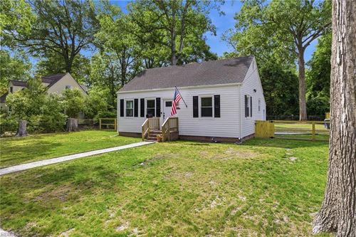 1201 Frank St, Norfolk, VA, 23518-2623 | Card Image