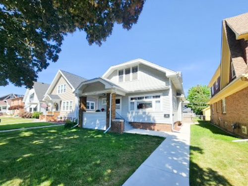 1235 Monroe Ave, RACINE, WI, 53405-2836 | Card Image