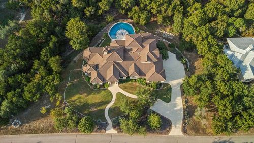 11101 Caliza Blf, Boerne, TX, 78006-8596 | Card Image