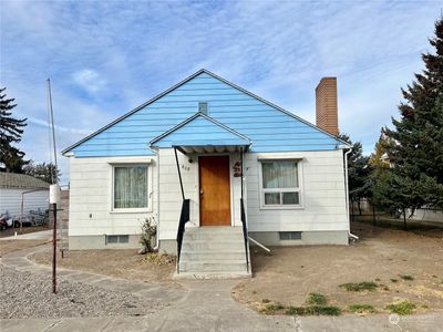 408 S Division Street, House other with 4 bedrooms, 1 bathrooms and 1 parking in Odessa WA | Image 1