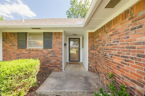 4412 Nw 57th St, Oklahoma City, OK, 73112-1512 | Card Image