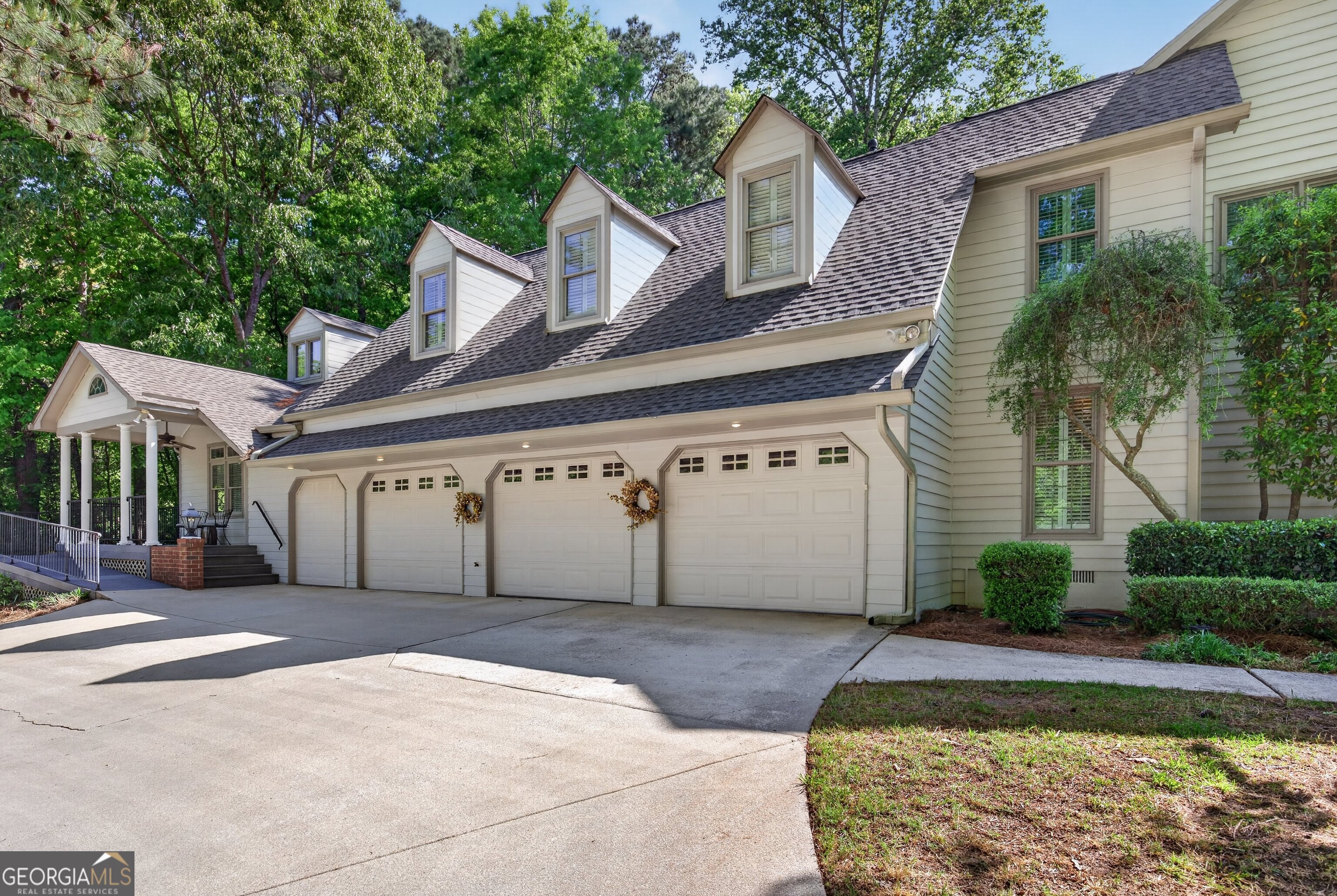 Residential in Peachtree City