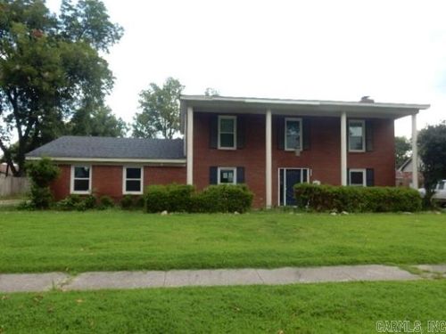 1020 Parklane, Blytheville, AR, 72315-1254 | Card Image