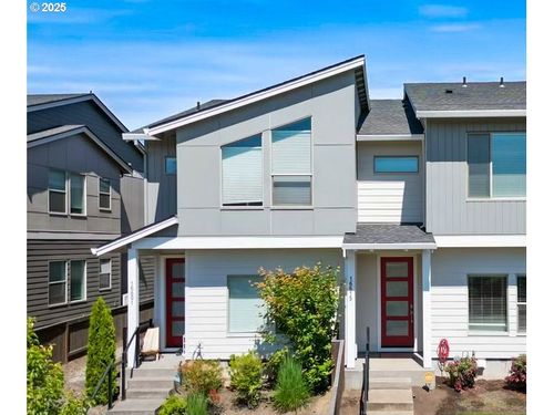 16615 Se Sunshower Pl, Happy Valley, OR, 97086-4392 | Card Image
