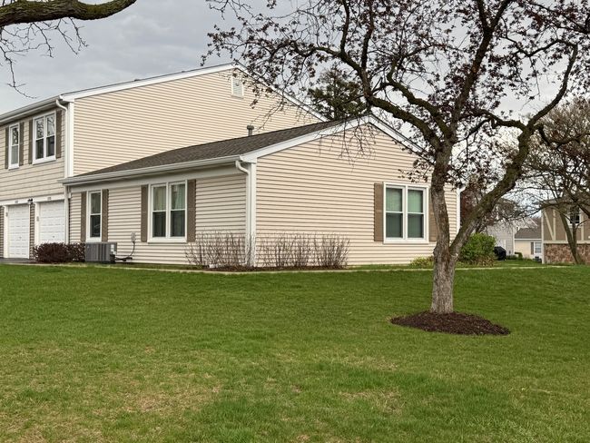 1035 - 1035 Glouchester Hbr, Home with 2 bedrooms, 1 bathrooms and 1 parking in Schaumburg IL | Image 20