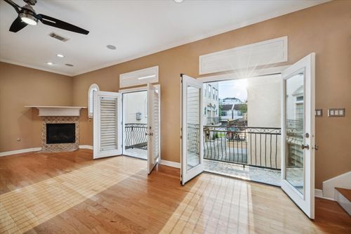 1506 Birdsall St, Houston, TX, 77007-3123 | Card Image