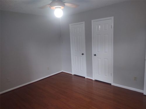 306 Ivy Glen Ct, League City, TX, 77573-5953 | Card Image