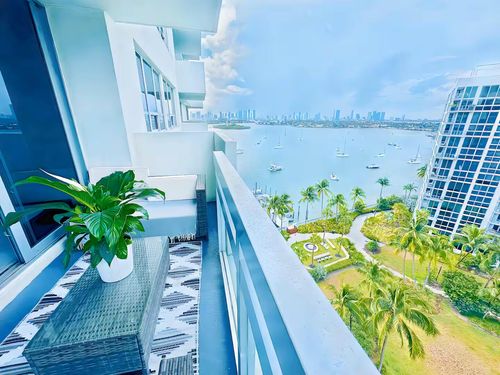 1244s-1500 Bay Rd, Miami Beach, FL, 33139-3252 | Card Image