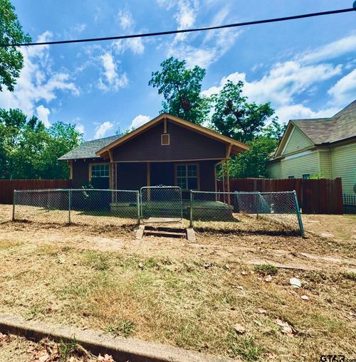 2917 Walnut St, Greenville, TX, 75401-3829 | Card Image