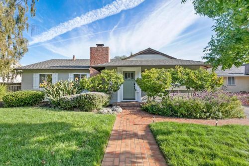 220 S Ashton Ave, Millbrae, CA, 94030-3033 | Card Image