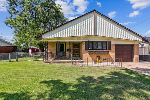 612 Delrose St, Wellington, KS, 67152-3217 | Card Image