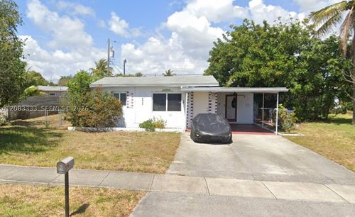 2617 Ne 16th Ave, Pompano Beach, FL, 33064-6946 | Card Image