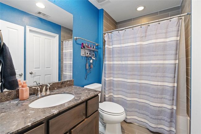 10226 Grape Creek Grove Ln, House other with 5 bedrooms, 6 bathrooms and 3 parking in Cypress TX | Image 34
