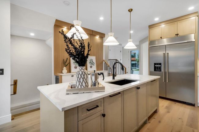 2118 Victoria Cres Nw, House other with 4 bedrooms, 4 bathrooms and 2 parking in Calgary AB | Image 6