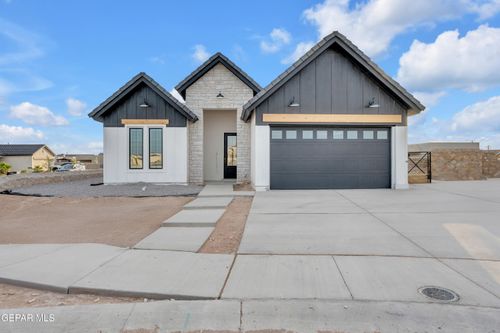 837 Paseo Serra Ct, El Paso, TX, 79928-8461 | Card Image