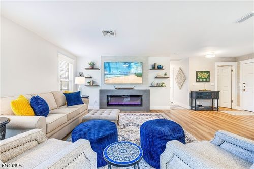 201-13520 Stratford Place Cir, FORT MYERS, FL, 33919-5159 | Card Image