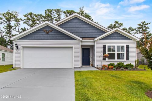 589 Draymore Dr Ne, Leland, NC, 28451-8179 | Card Image