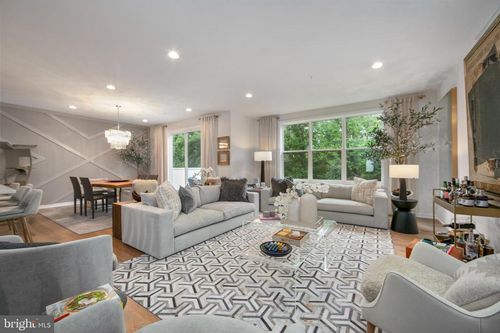 w-3220 Wier Dr W, WARRINGTON, PA, 18976-3673 | Card Image