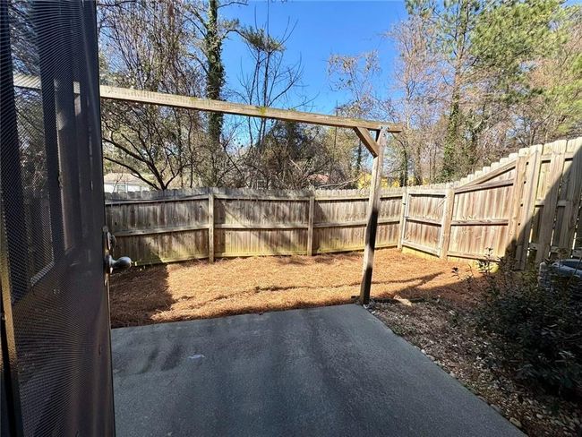 6642 Story Cir, Townhouse with 3 bedrooms, 3 bathrooms and 2 parking in Norcross GA | Image 27