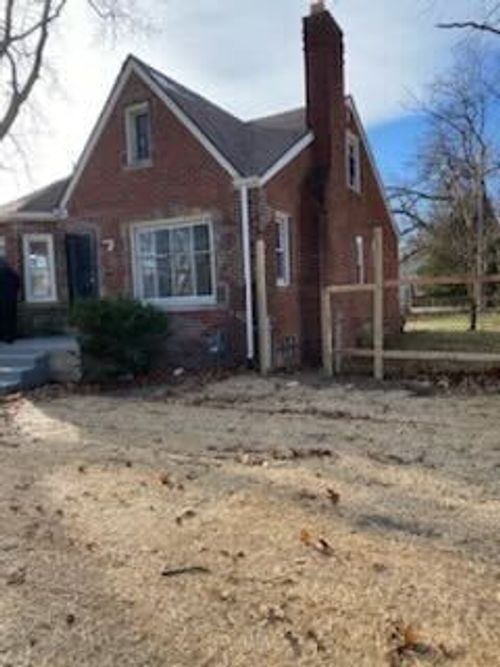 19401 Rutherford St, Detroit, MI, 48235-2350 | Card Image