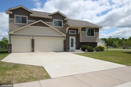 37621 Hawthorne Ave, North Branch, MN, 55056-6155 | Card Image