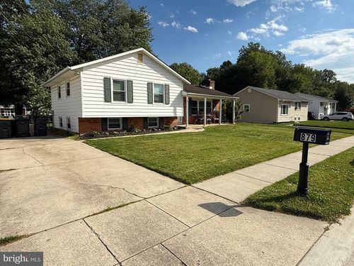 879 Broadfield Dr, NEWARK, DE, 19713-2724 | Card Image