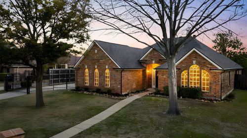 3004 Saint Lynda Dr, Mansfield, TX, 76063-4856 | Card Image