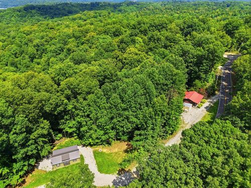 5696 Eagles Cove Rd, Byrdstown, TN, 38549-4786 | Card Image