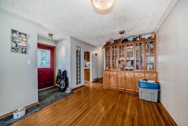 1415/1417 Rosehill Drive Nw, Home with 6 bedrooms, 4 bathrooms and 4 parking in Calgary AB | Image 10
