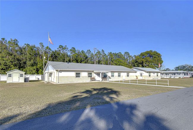 39351 Dundee Rd, House other with 2 bedrooms, 2 bathrooms and null parking in ZEPHYRHILLS FL | Image 44