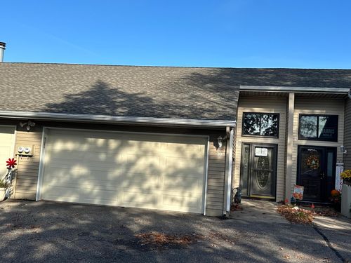 39 Round Lake Trl, Little Canada, MN, 55117-6014 | Card Image