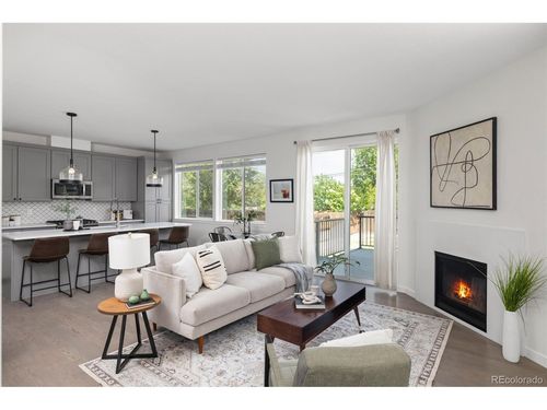 5230 Stuart St, Denver, CO, 80212-4044 | Card Image