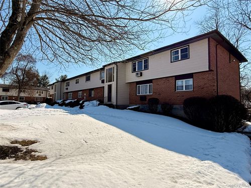 6f-606 Parr Meadow Dr, Newburgh, NY, 12550-1164 | Card Image
