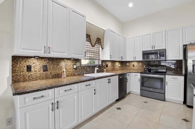 8688 Via Avellino, House other with 3 bedrooms, 3 bathrooms and null parking in Lake Worth FL | Image 24