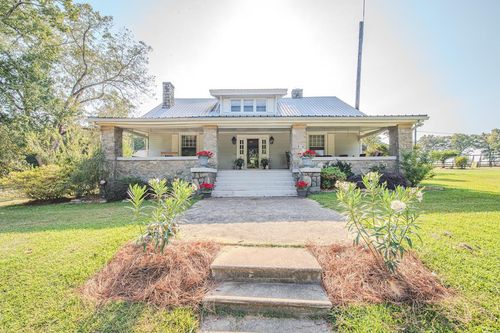 333 Shoemaker Rd, West Point, GA, 31833-4701 | Card Image